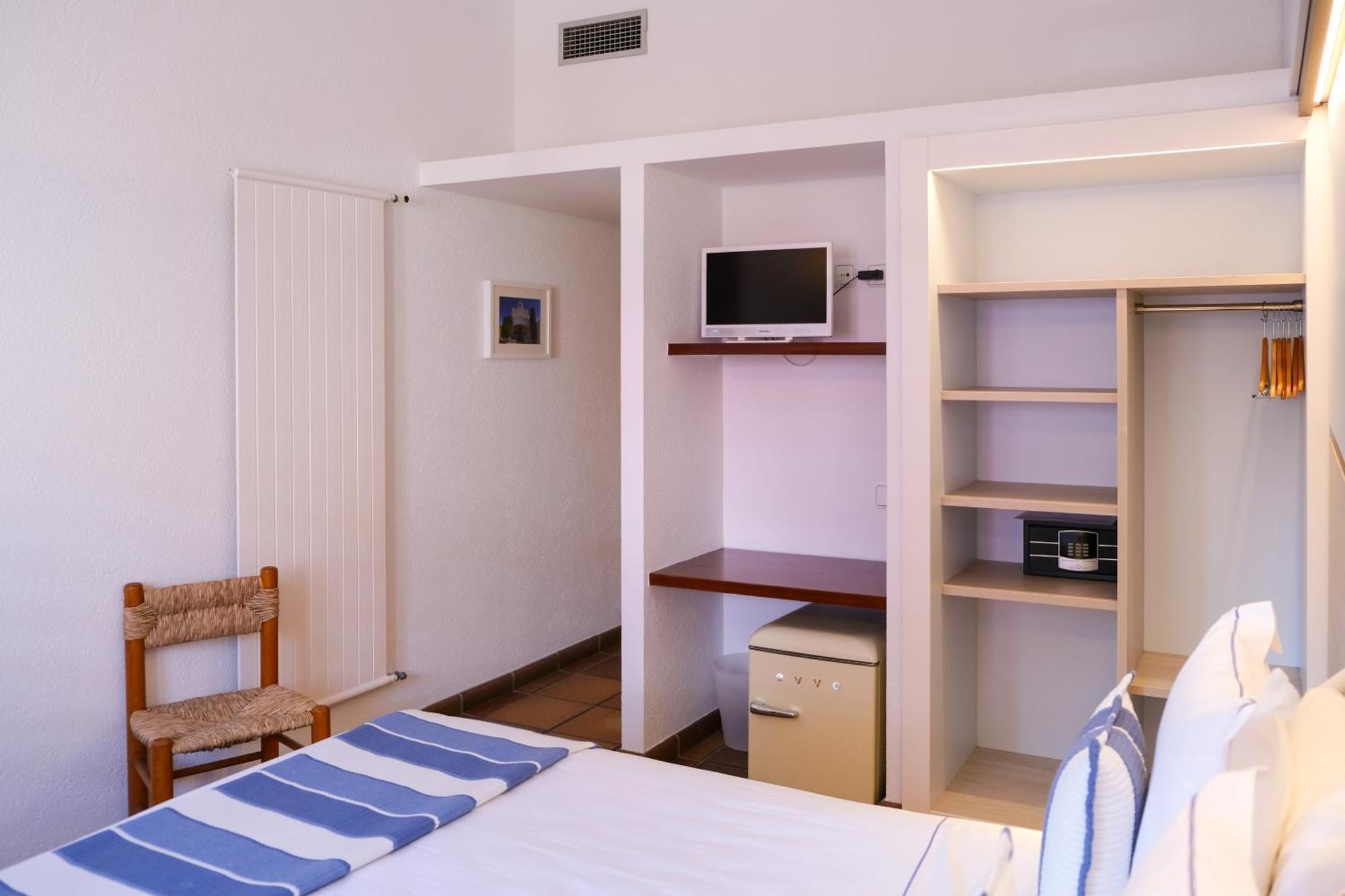 Hotel Blaumar Cadaques By Fimedhotels (Adults Only) المظهر الخارجي الصورة