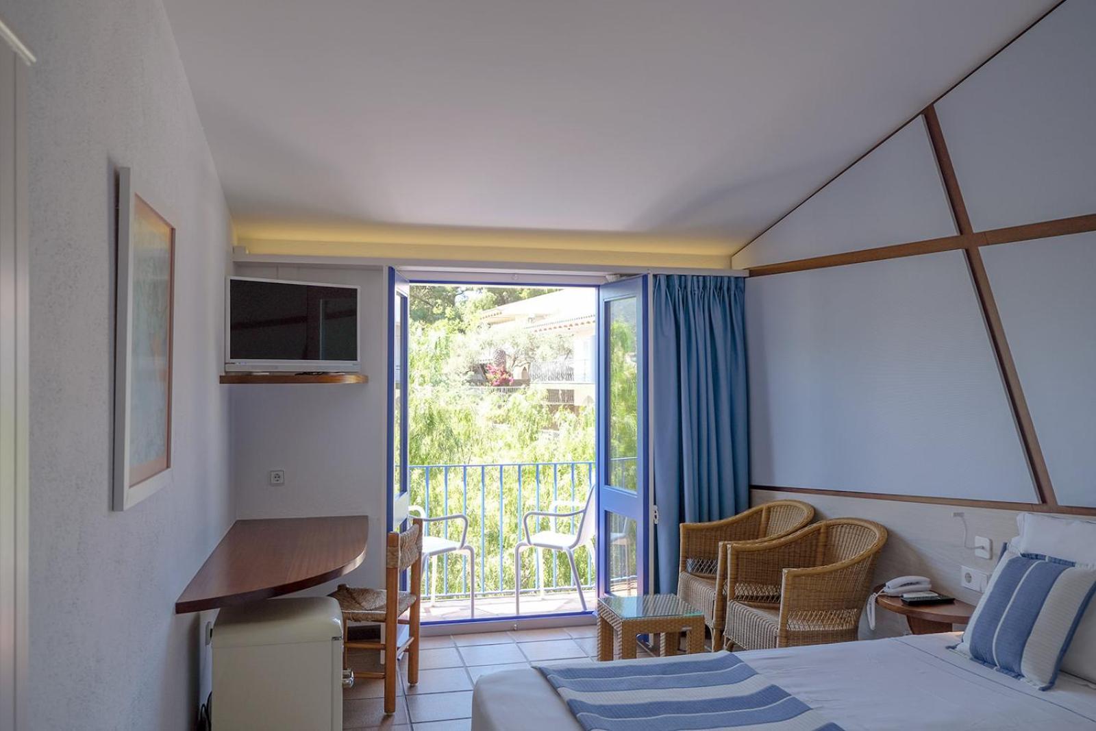 Hotel Blaumar Cadaques By Fimed Hotels (Adults Only) كاذاكيس المظهر الخارجي الصورة